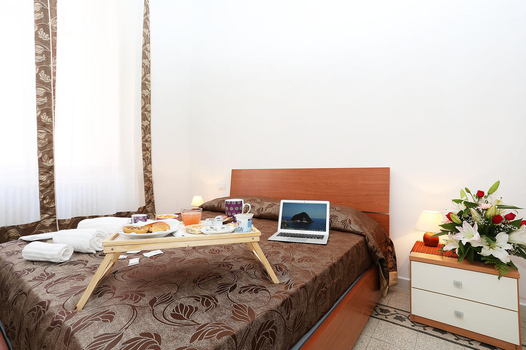 Bells Of Rome Hotel Bilik gambar